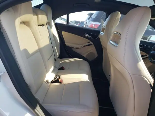 2015 MERCEDES-BENZ CLA 250 4MATIC  