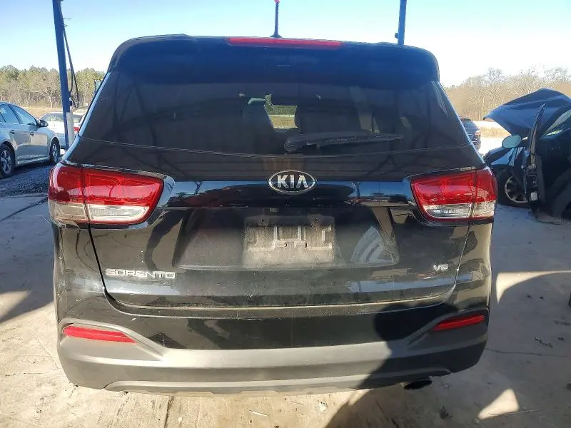 2016 KIA SORENTO LX  