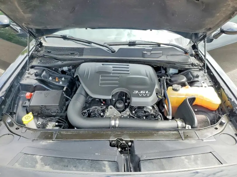 2017 DODGE CHALLENGER SXT  