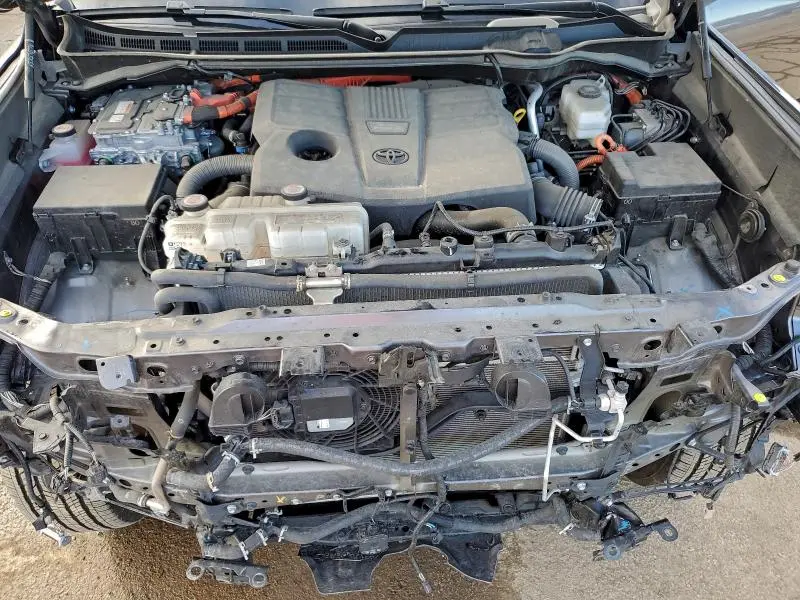 2022 TOYOTA TUNDRA CREWMAX PLATINUM  