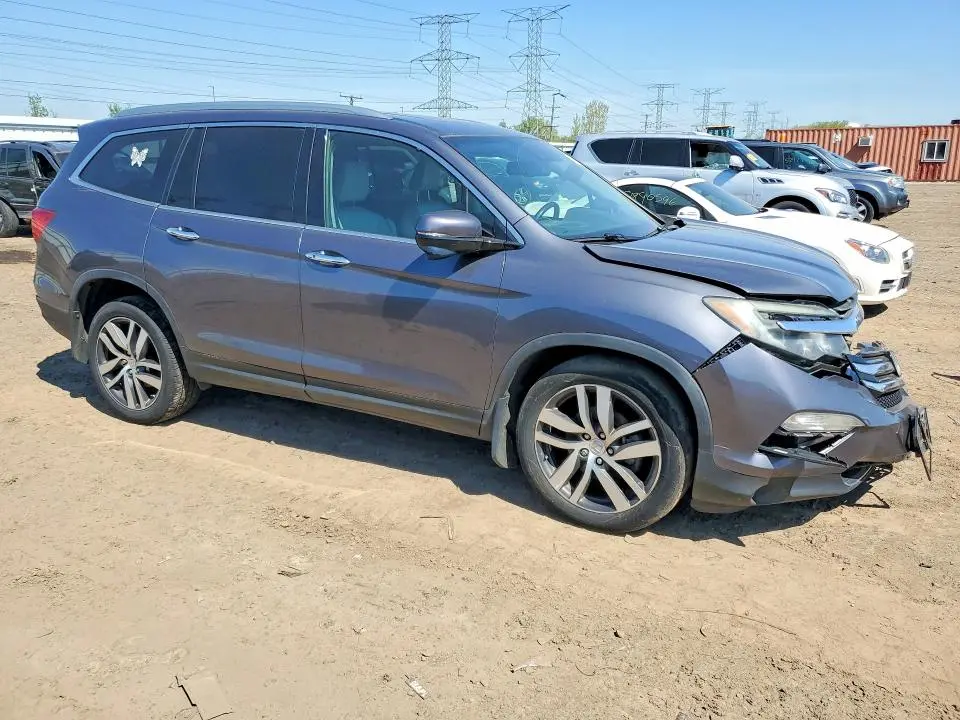 2018 HONDA PILOT TOURING  