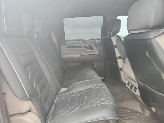 2024 GMC SIERRA K2500 SLE  