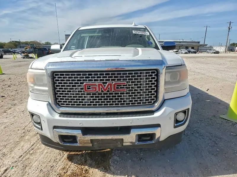 2015 GMC SIERRA K2500 DENALI  