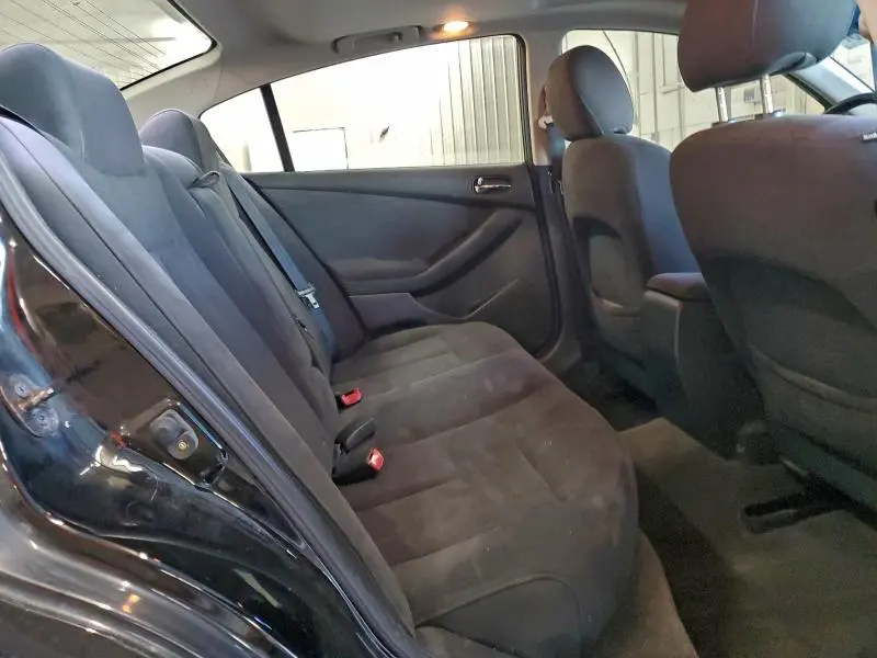 2010 NISSAN ALTIMA BASE  