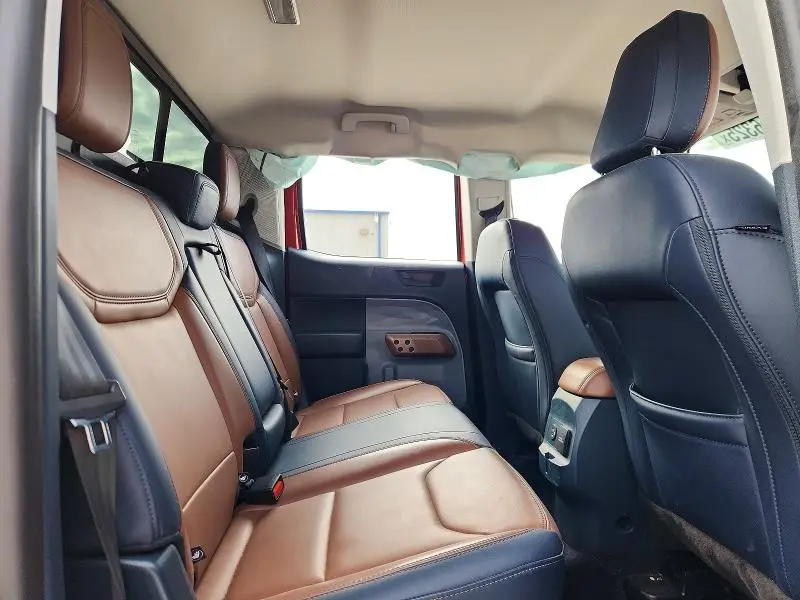 2023 FORD MAVERICK XL  