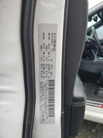 2015 DODGE DURANGO SXT  