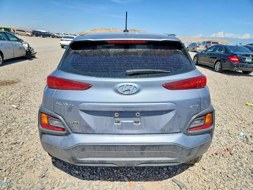 2018 HYUNDAI KONA SE  