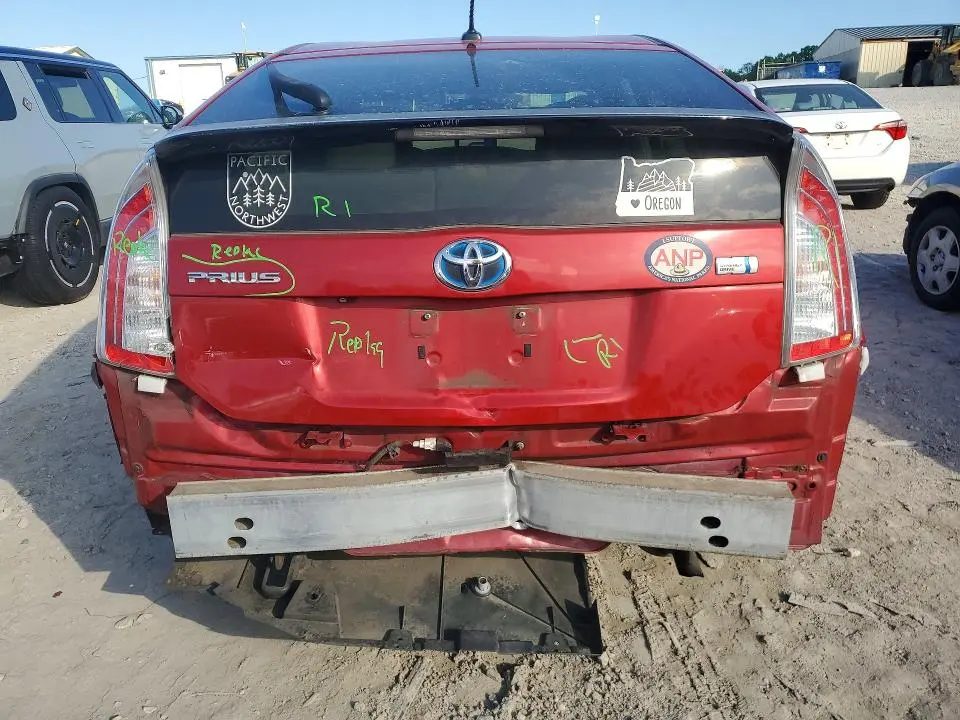 2013 TOYOTA PRIUS THREE  
