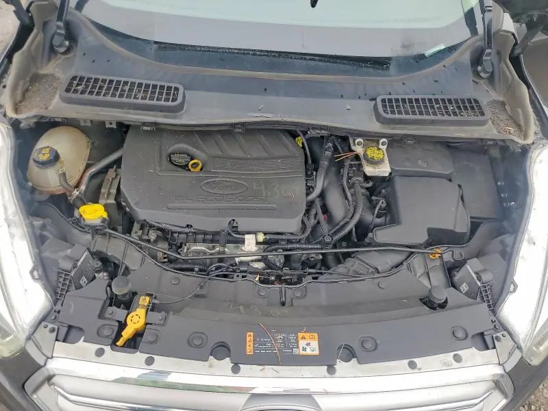 2017 FORD ESCAPE TITANIUM  