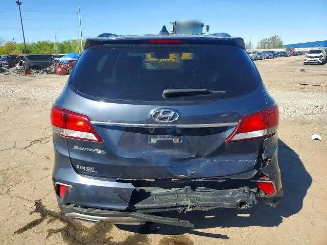 2017 HYUNDAI SANTA FE SE  