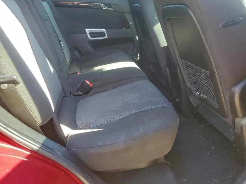 2014 CHEVROLET CAPTIVA LS  