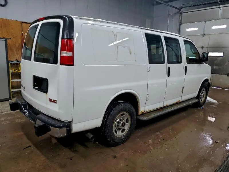 2016 GMC SAVANA G2500  