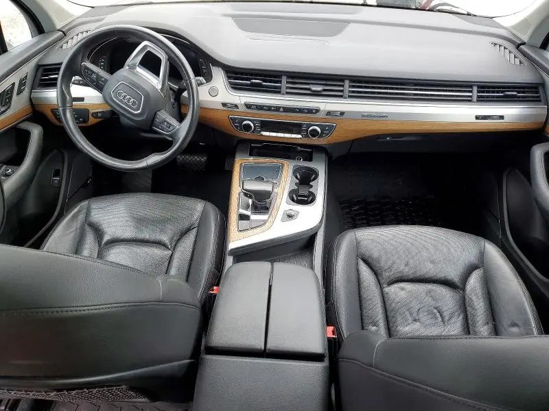 2017 AUDI Q7 PRESTIGE  