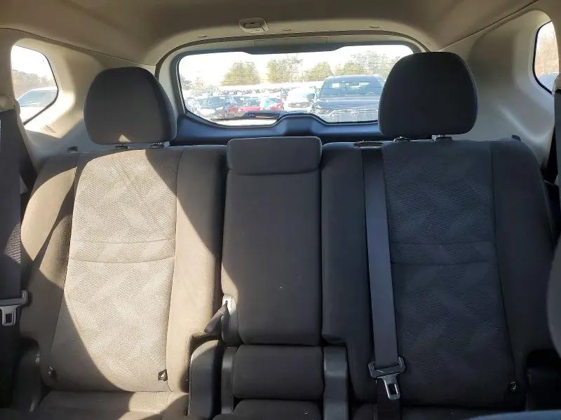 2016 NISSAN ROGUE S  