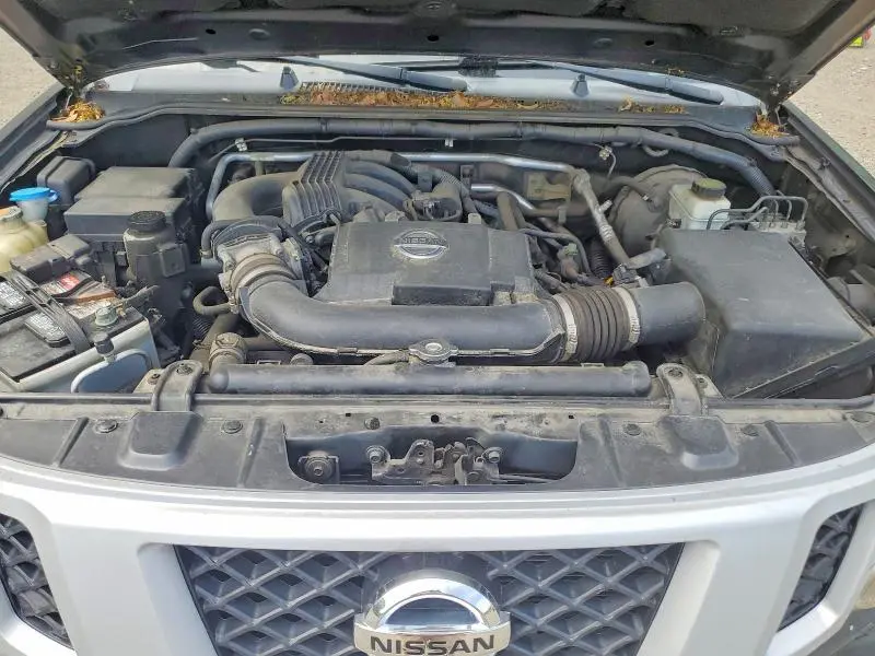 2013 NISSAN XTERRA X  
