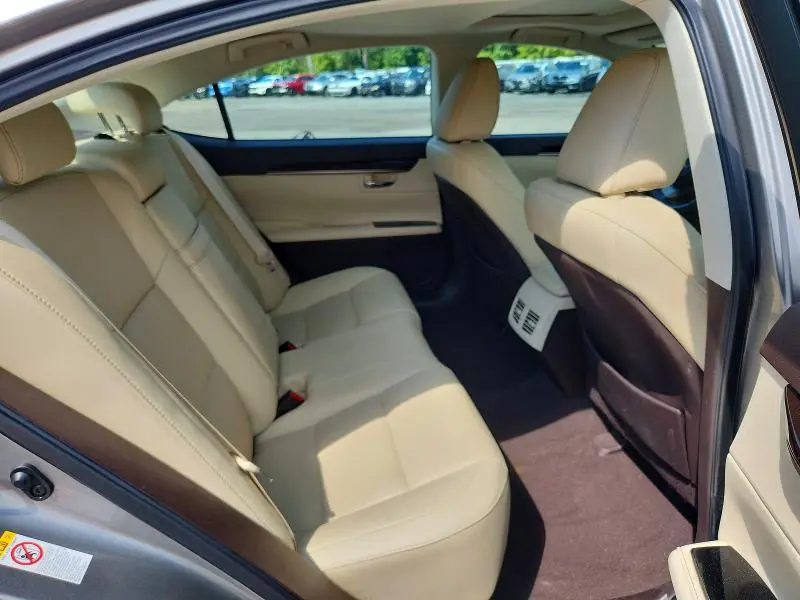 2017 LEXUS ES 350  