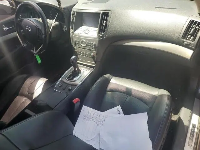 2013 INFINITI G37 