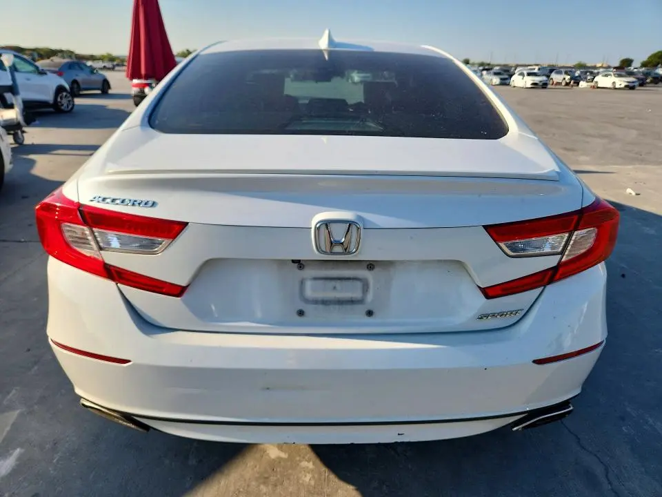 2019 HONDA ACCORD SPORT  