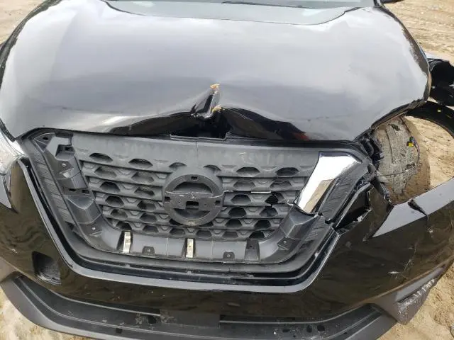 2020 NISSAN KICKS SV  