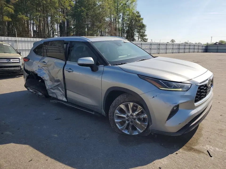 2020 TOYOTA HIGHLANDER LIMITED  