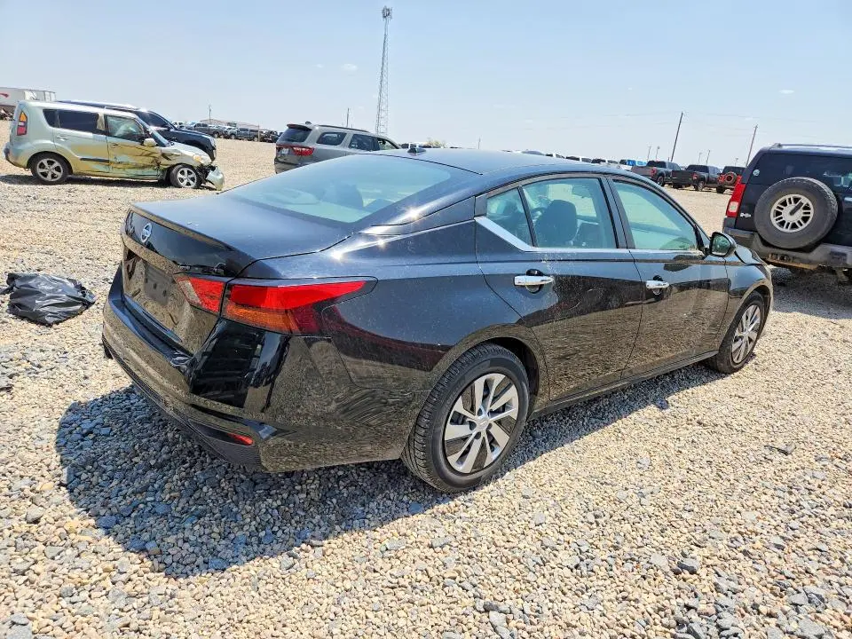 2020 NISSAN ALTIMA S  