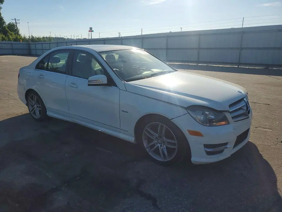 2012 MERCEDES-BENZ C 250  