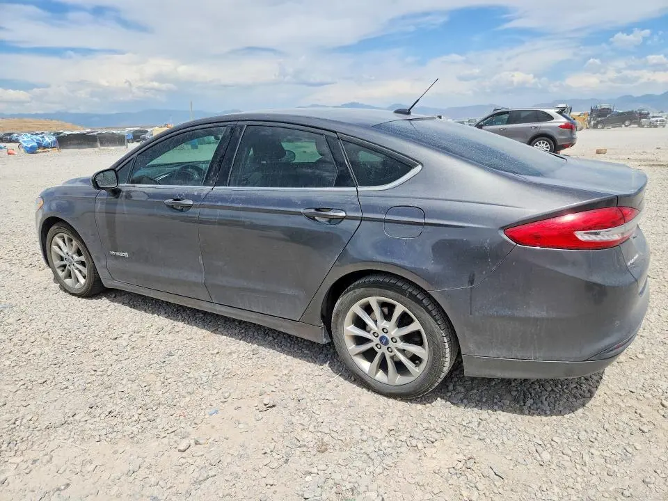 2017 FORD FUSION SE HYBRID  