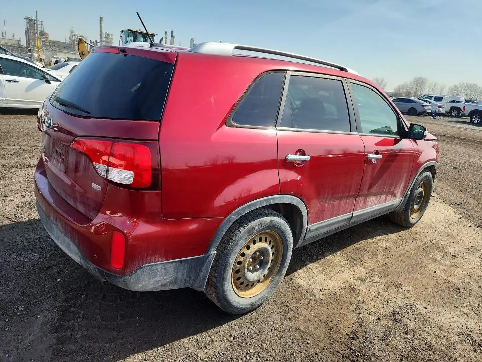 2014 KIA SORENTO LX  