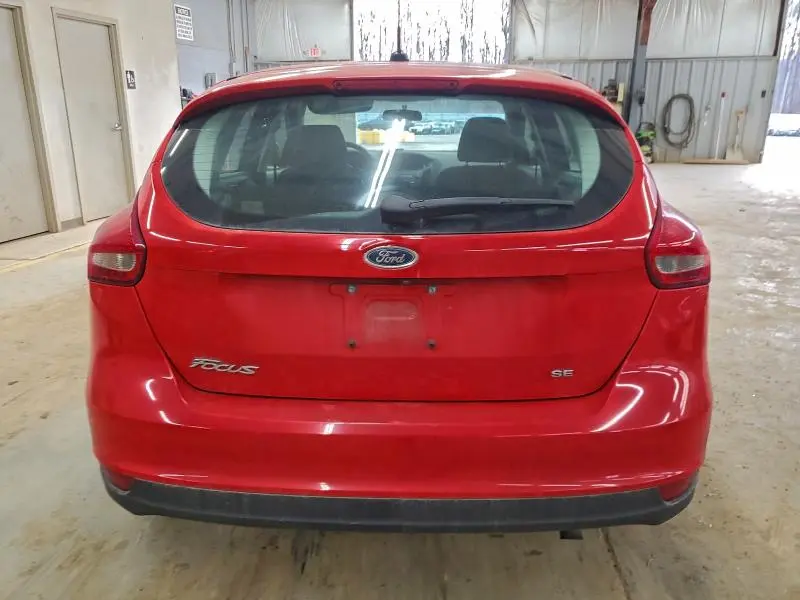 2017 FORD FOCUS SE  
