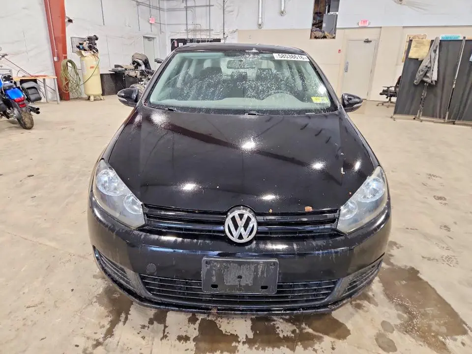 2013 VOLKSWAGEN GOLF   