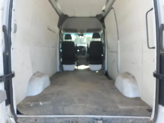 2015 MERCEDES-BENZ SPRINTER 2500  