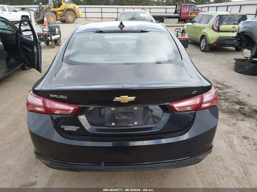 2022 CHEVROLET MALIBU FWD LT