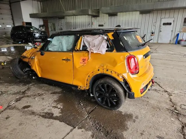 2015 MINI COOPER S  