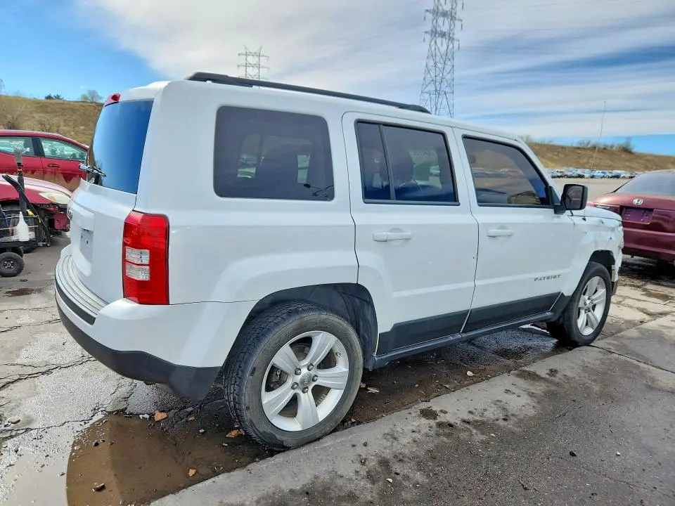 2011 JEEP PATRIOT SPORT  