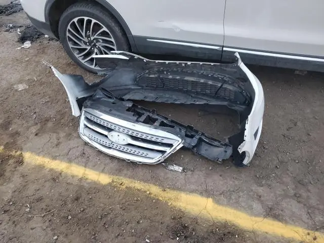 2011 FORD TAURUS LIMITED  