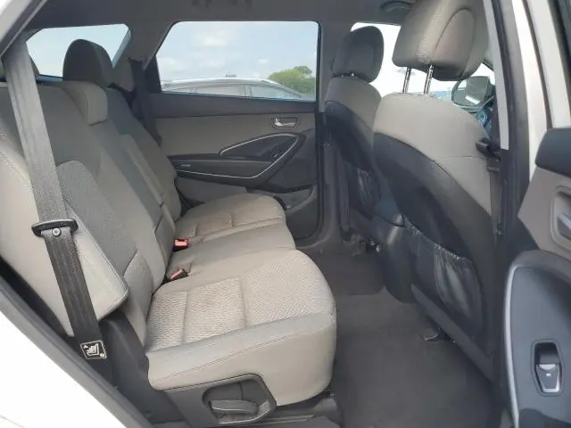 2016 HYUNDAI SANTA FE SE  