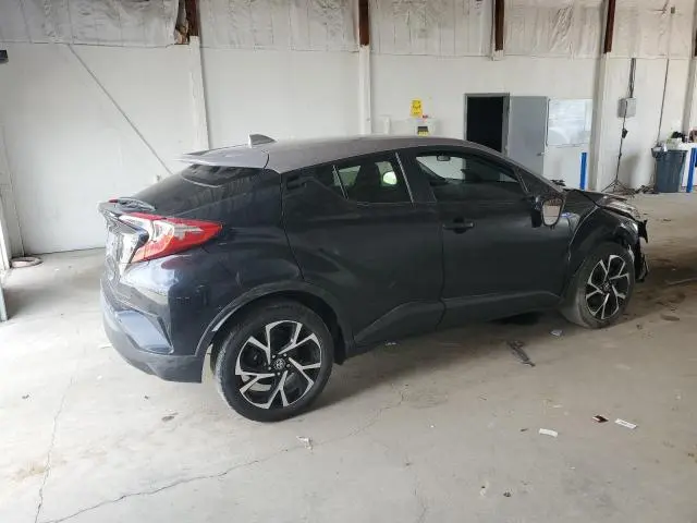 2020 TOYOTA C-HR XLE  