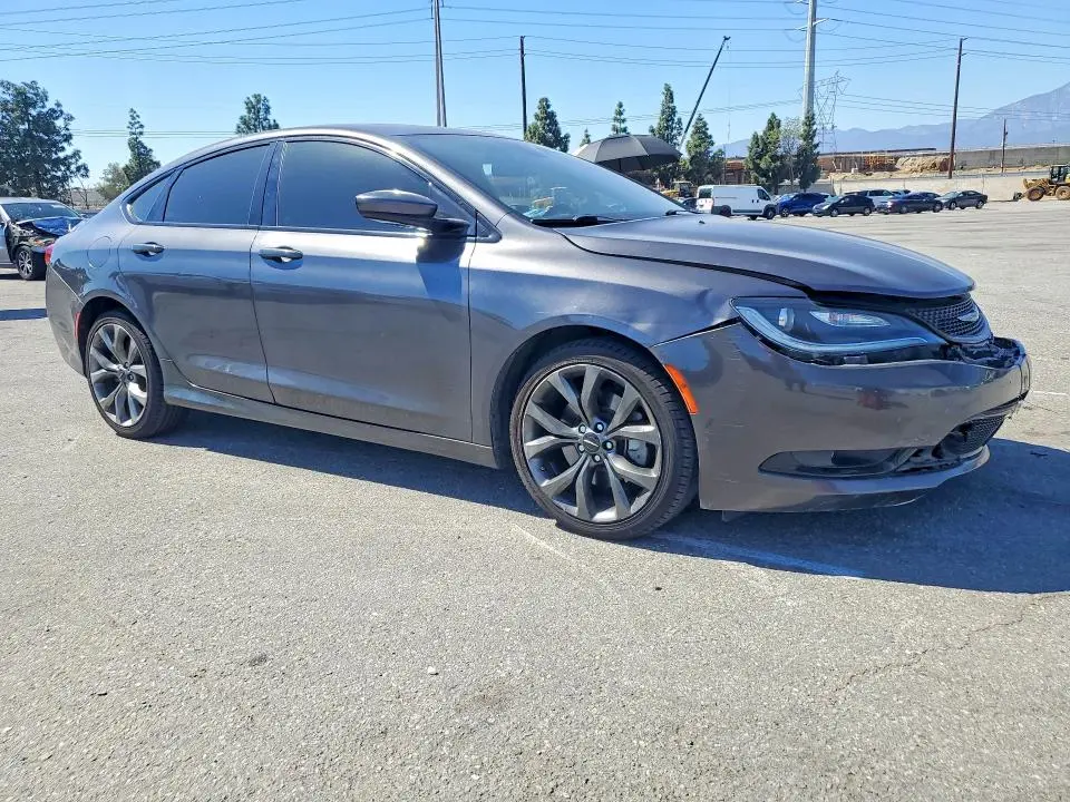 2016 CHRYSLER 200 S  