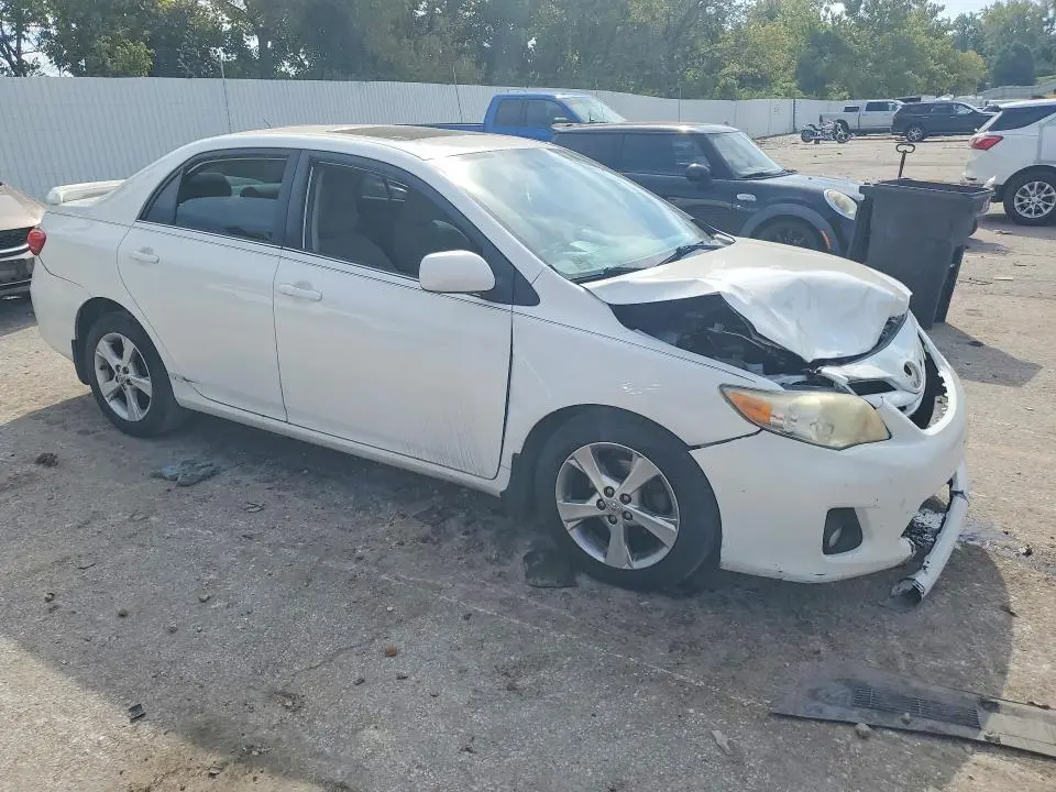 2013 TOYOTA COROLLA LE  