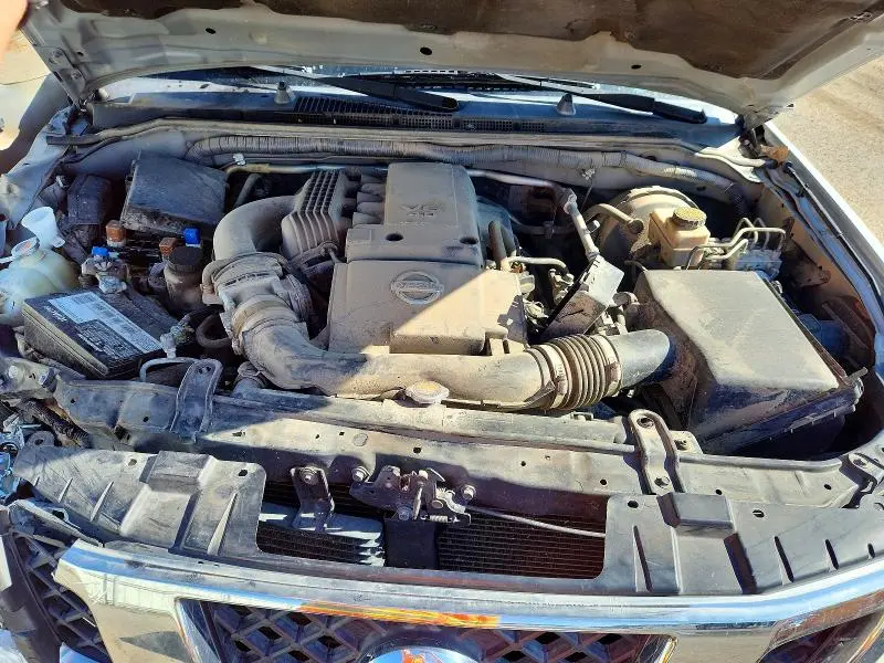 2016 NISSAN FRONTIER S  