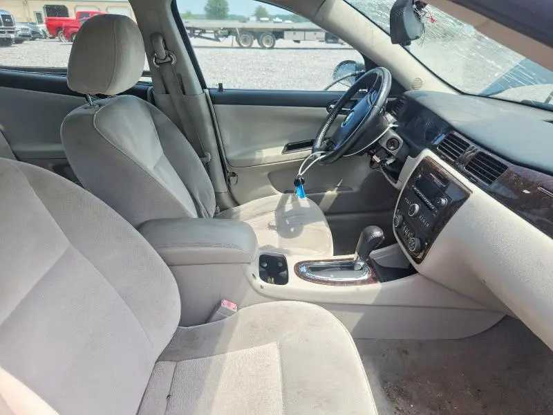 2013 CHEVROLET IMPALA LT  
