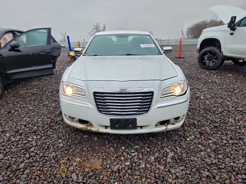 2012 CHRYSLER 300 LIMITED  