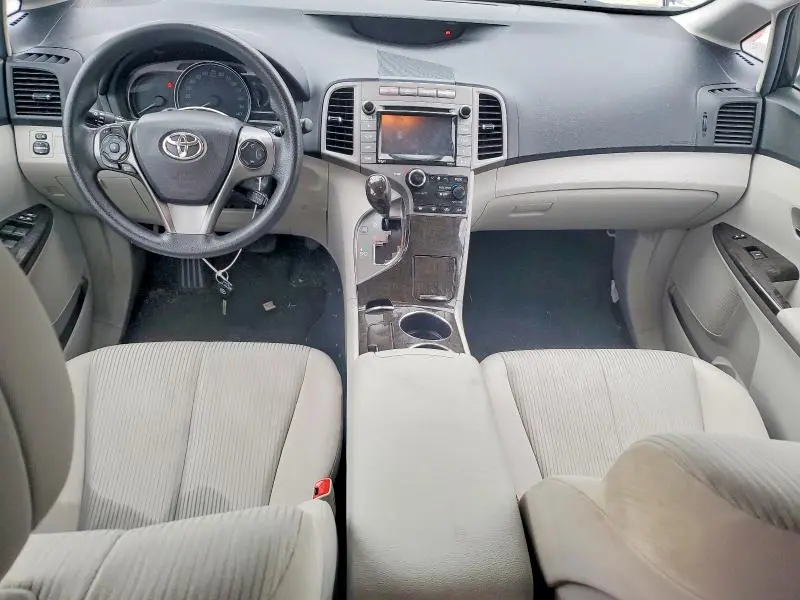2015 TOYOTA VENZA LE  
