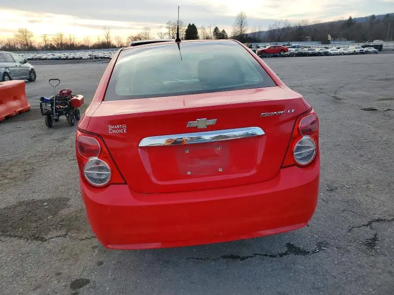 2014 CHEVROLET SONIC LT  