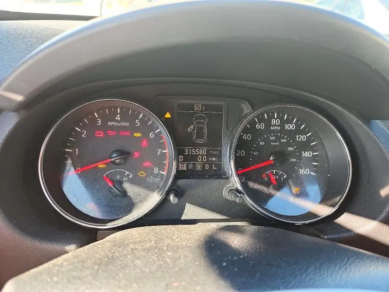 2012 NISSAN ROGUE S  