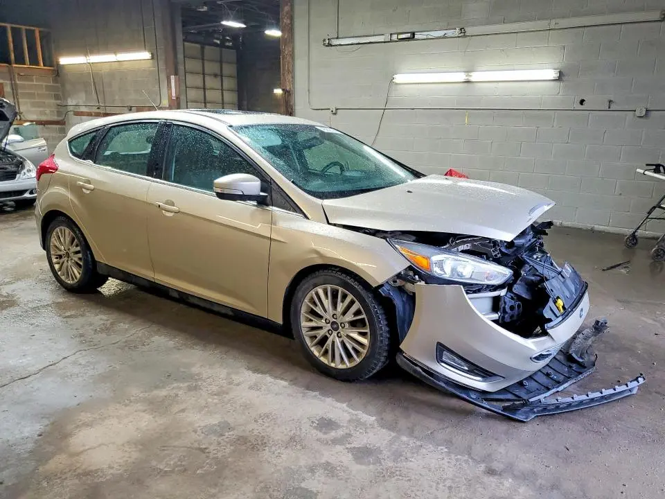 2018 FORD FOCUS TITANIUM  