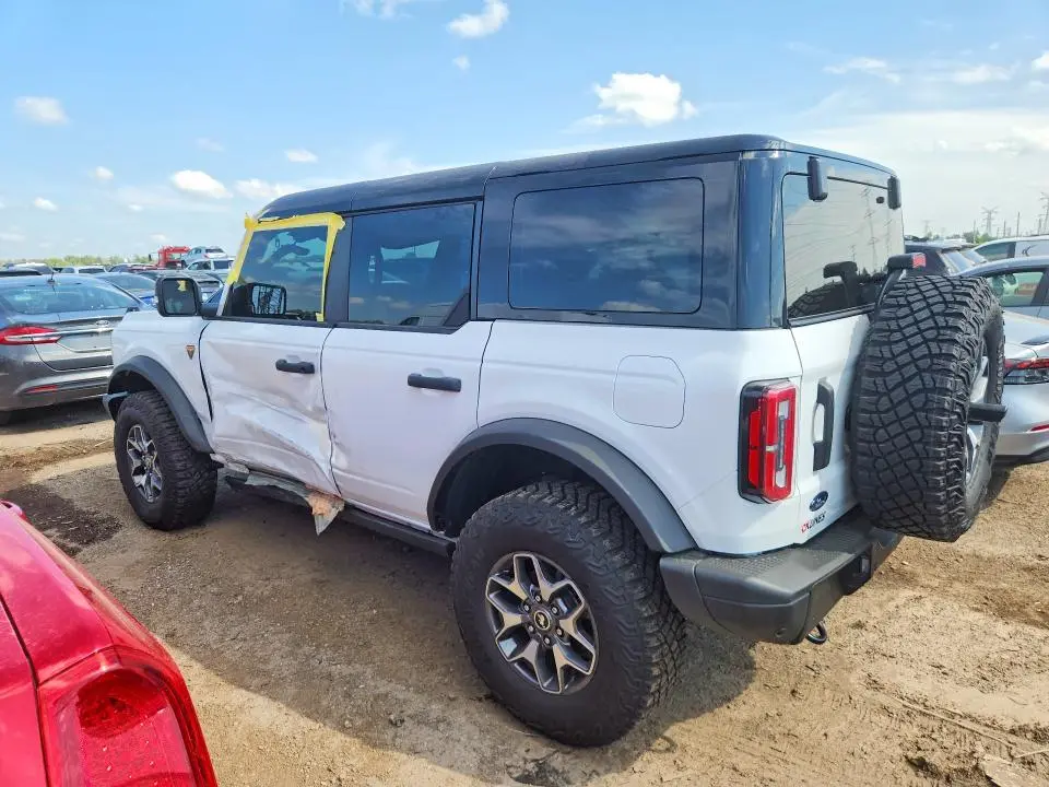 2025 FORD BRONCO BADLANDS  
