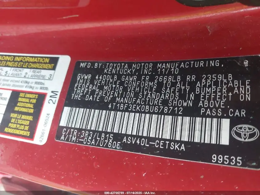 2011 TOYOTA CAMRY SE