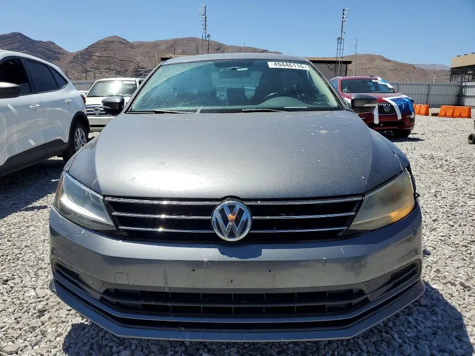 2016 VOLKSWAGEN JETTA SE  