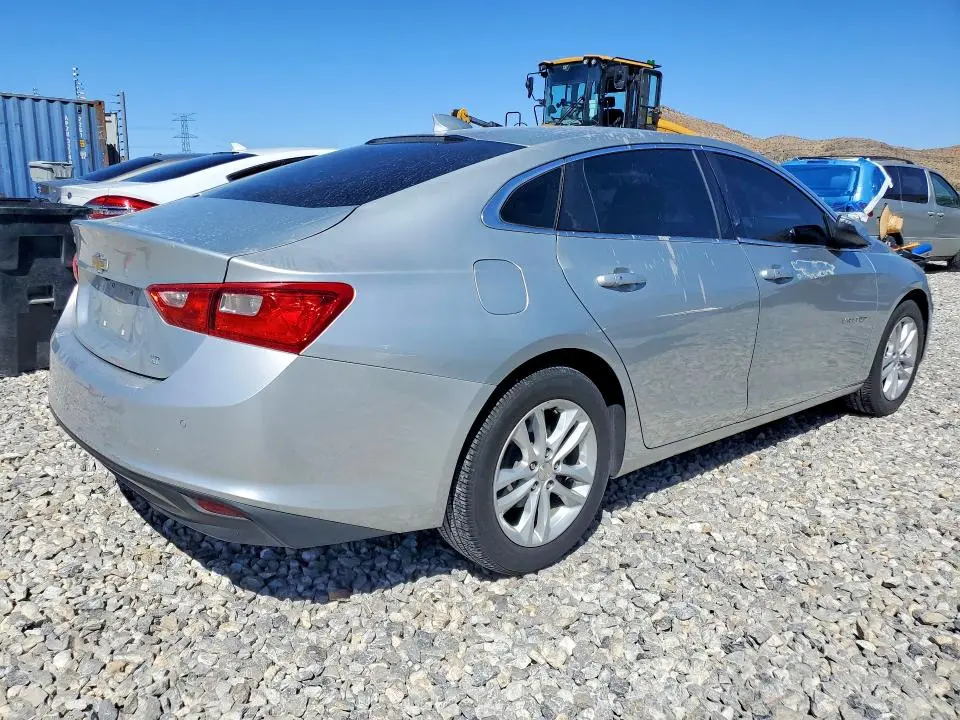 2017 CHEVROLET MALIBU LT  